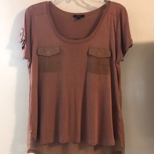 Short Sleeve Top by Edge